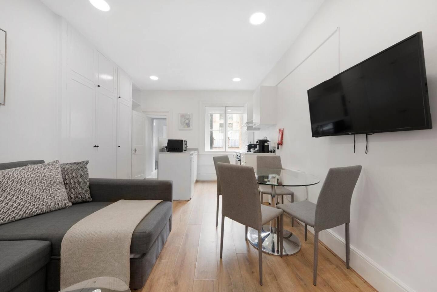 2 Bed Piccadilly Apartment 3 London Exterior foto